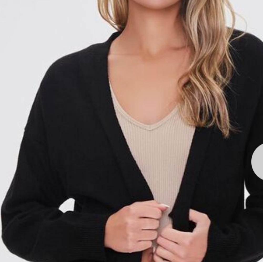 HOLLISTER SWEATER